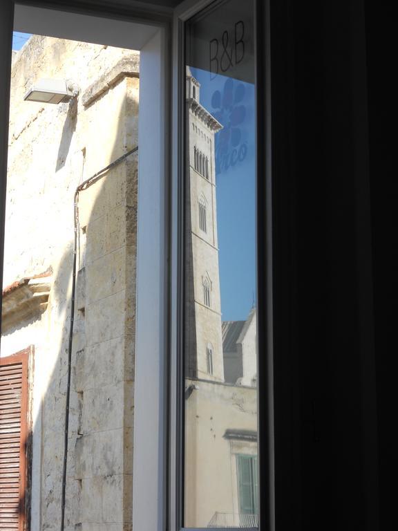 Arco' B&B Trani Cattedrale Екстериор снимка