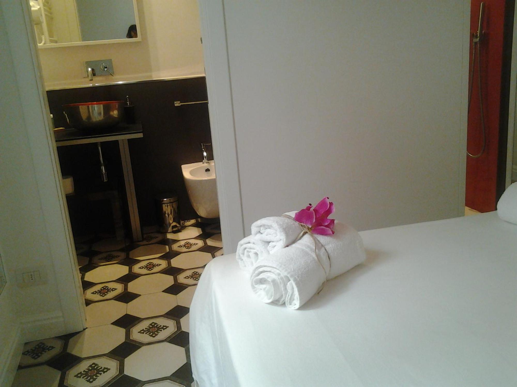 Arco' B&B Trani Cattedrale Екстериор снимка