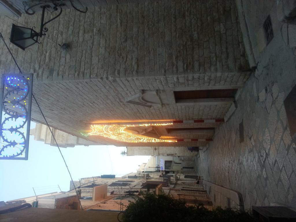 Arco' B&B Trani Cattedrale Екстериор снимка